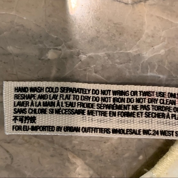 32C NWT Free People Veronica Yellow Lace Underwire Bra - Picture 10 of 12